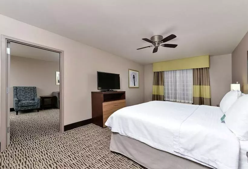 スイート, Homewood Suites By Hilton Cincinnati Mason
