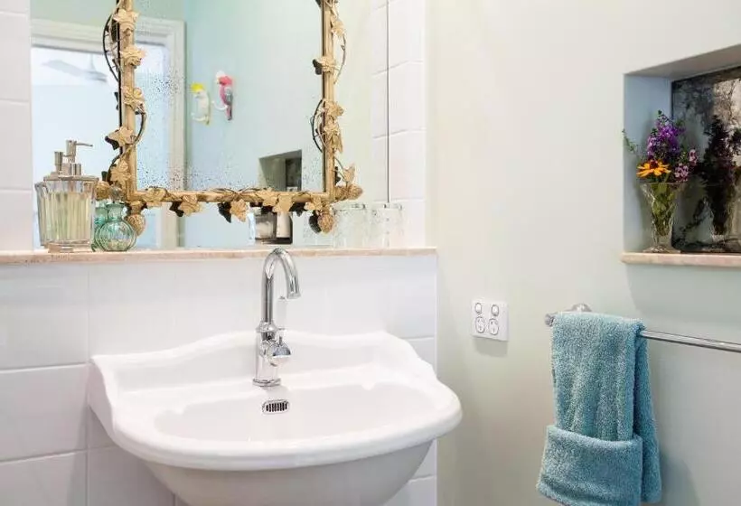 キングサイズベッドのスタンダードルーム, Noosa Valley Manor B&b
