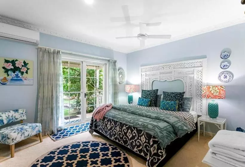 キングサイズベッドのスタンダードルーム, Noosa Valley Manor B&b