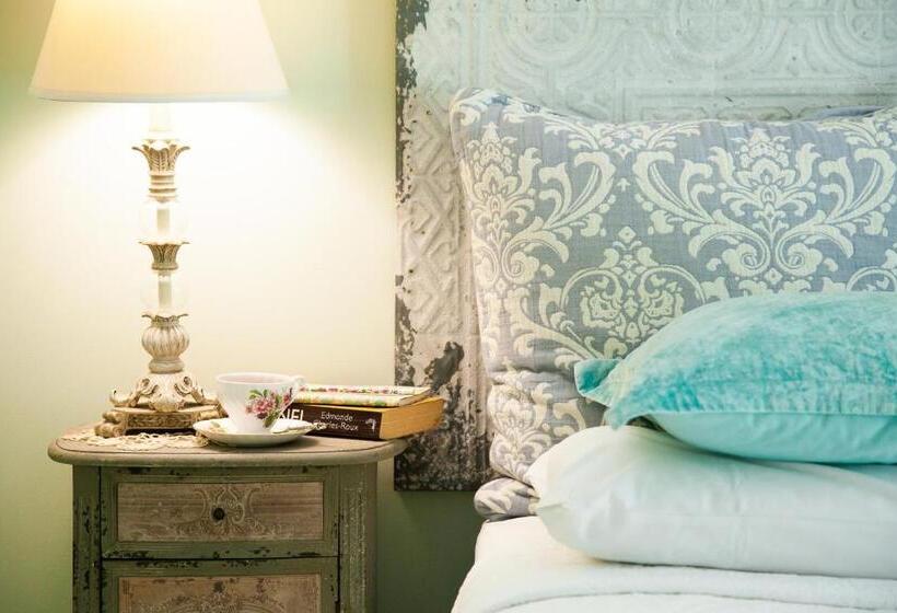 חדר סטנדרט עם מיטת קינג, Noosa Valley Manor B&b