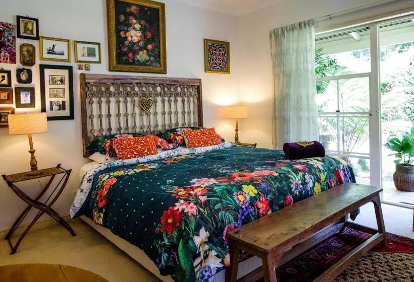 キングサイズベッドのスタンダードルーム, Noosa Valley Manor B&b