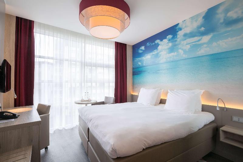 Номер Deluxe, Ramada The Hague Scheveningen