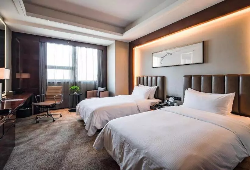 キングサイズベッドのデラックスルーム, Ramada Changzhou North