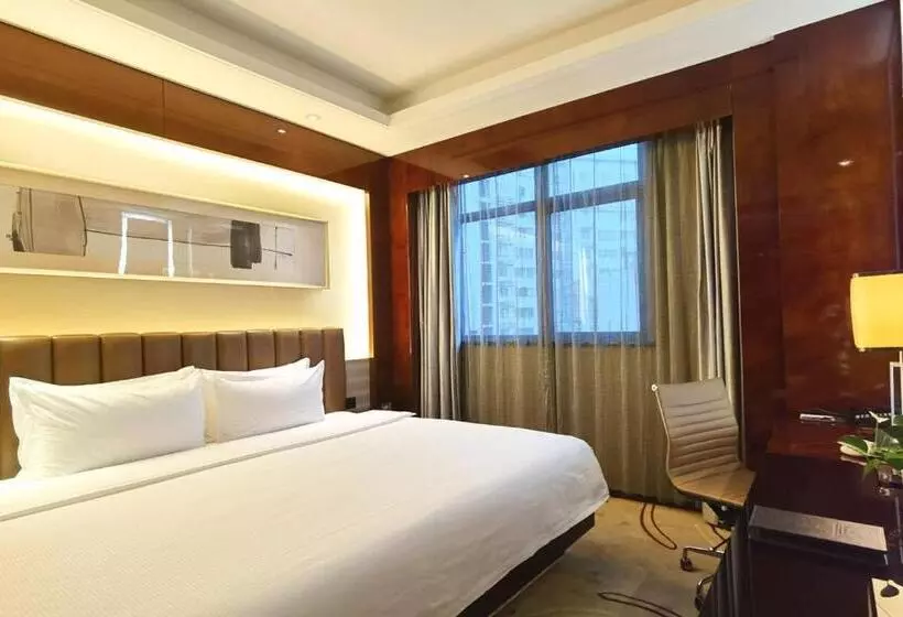 キングサイズベッドのスタンダードルーム, Ramada Changzhou North