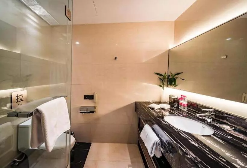 キングサイズベッドのスタンダードルーム, Ramada Changzhou North