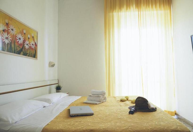 חדר אקונומי, Reyt