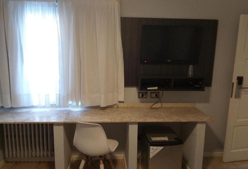 غرفة إقتصادية, San Martín