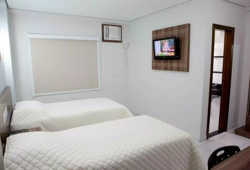 Chambre Standard, Serras