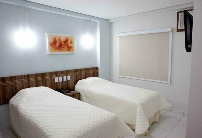 اتاق استاندارد, Serras