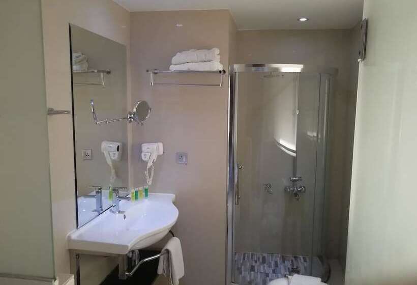 اتاق لوکس, Tetra Tree