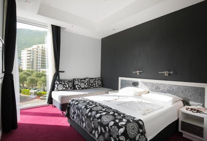 سوییت سوپریور, Vile Oliva Hotel & Resort