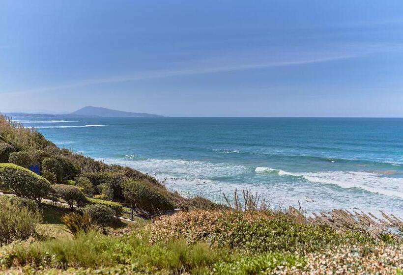 جناح جونيور مطلّ علي البحر, Villa L'arche