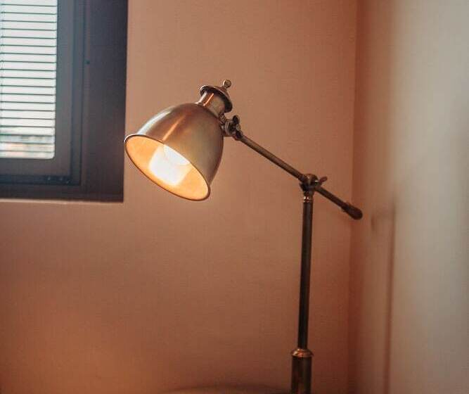 اتاق استاندارد با سرویس بهداشتی مشترک, Wake Up! Sydney Central