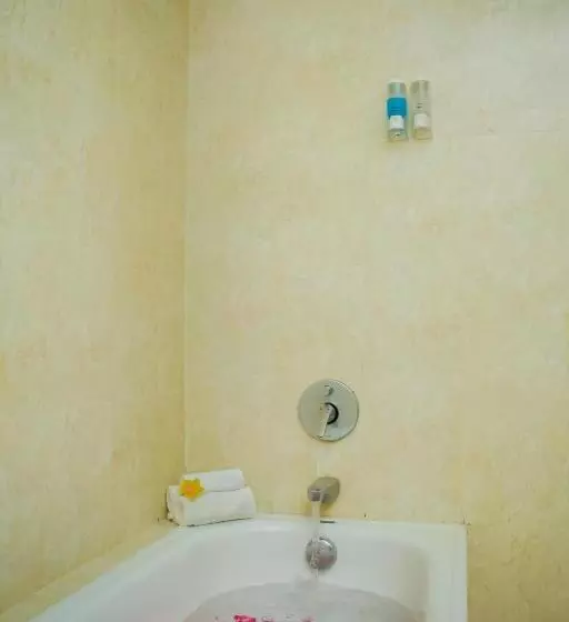 اتاق لوکس, Zurich Hotel Balikpapan
