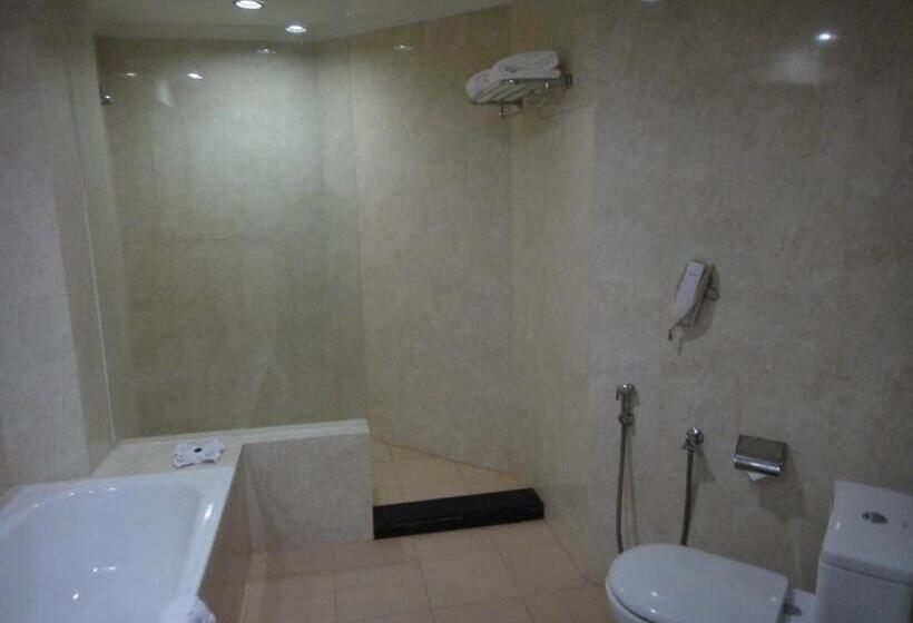 이그제큐티브 스위트, Zurich Hotel Balikpapan