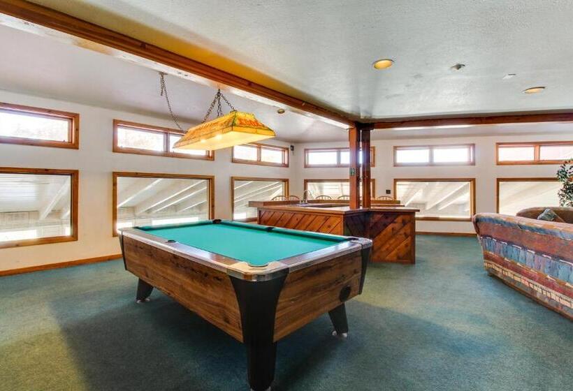 １ベッドルームアパートメント, Buffalo Village 306