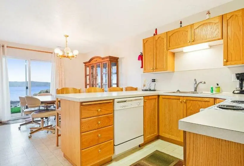 ２ベッドルームアパートメント, Harbor Village Lakeview Condo 9023