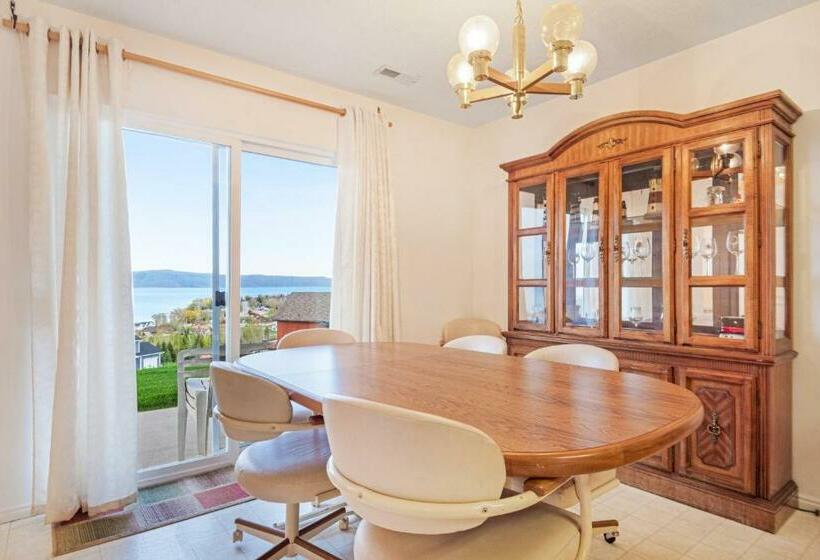 带2个卧室的公寓, Harbor Village Lakeview Condo 9023