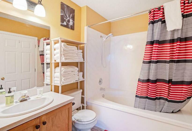 带2个卧室的公寓, Harbor Village Lakeview Condo 9023