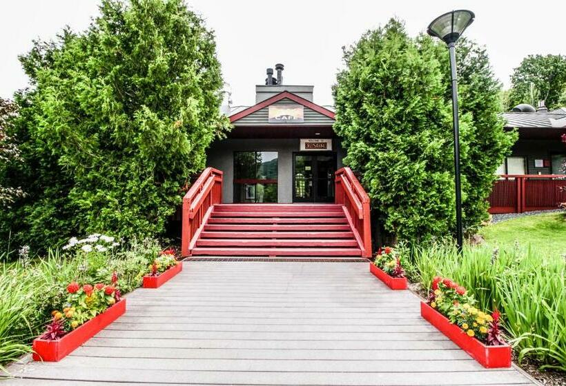 آپارتمان 3 خوابه, Sunrise: West Glade H2