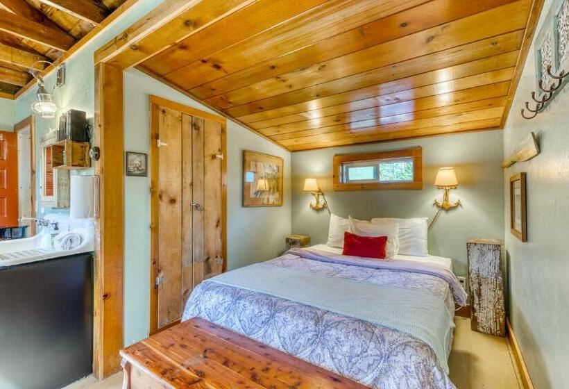 スタンダードスタジオ, Fisherman S Cottage