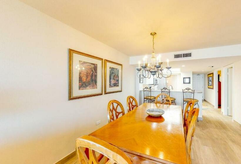 شقة غرفتين, Ocean Vista #706