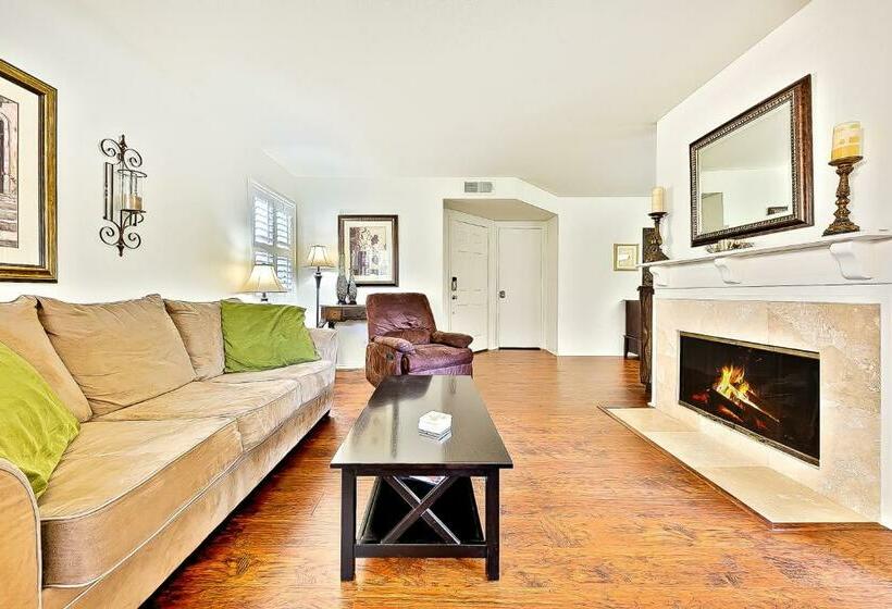 침실 2개 아파트, Ritz Point Condo