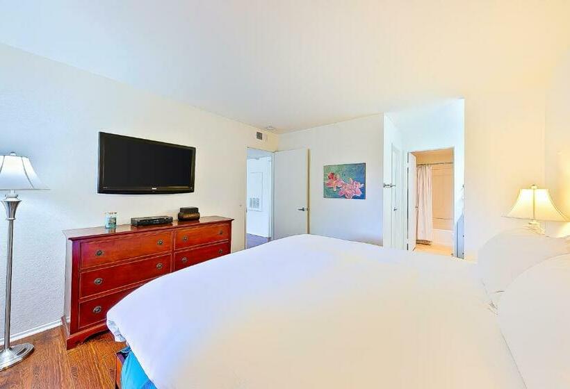 带2个卧室的公寓, Ritz Point Condo