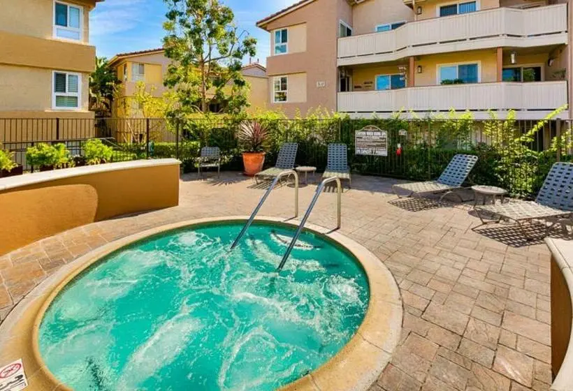 １ベッドルームアパートメント, Ritz Point Condo