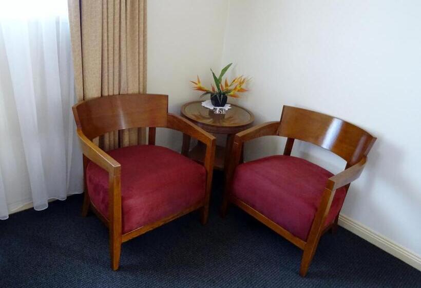 디럭스 룸, Armidale Pines Motel