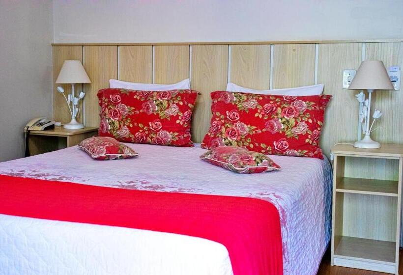 Pokój Standard z Balkonem, Chateau Do Luar Prime Em Campos Do Jordao