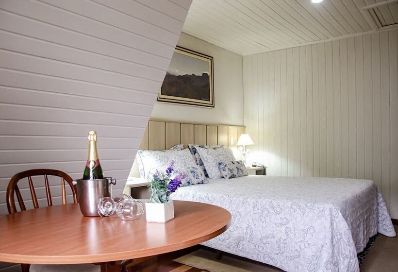 Quarto Deluxe, Chateau Do Luar Prime Em Campos Do Jordao