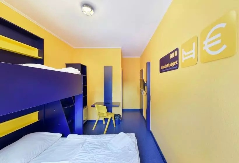 اتاق استاندارد سه نفره, Bed Nbudget City Hostel