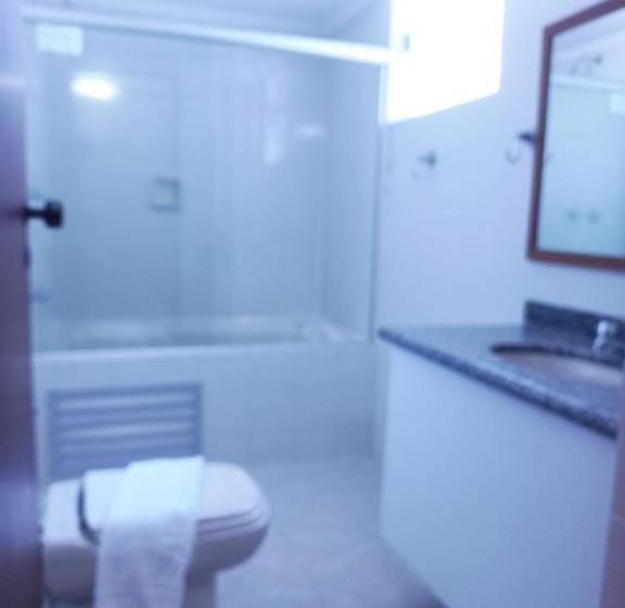 디럭스 스위트 킹 침대, Biazi Plaza