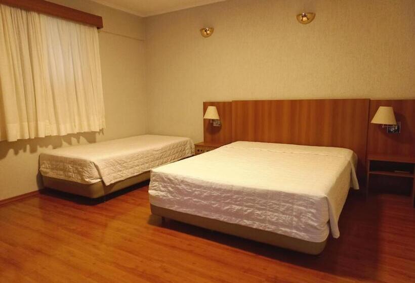 디럭스 스위트 킹 침대, Biazi Plaza