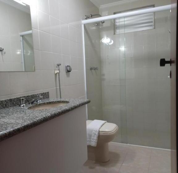 デラックスルーム, Biazi Plaza