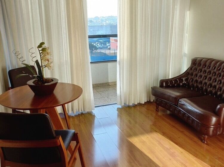 디럭스 스위트, Biazi Plaza