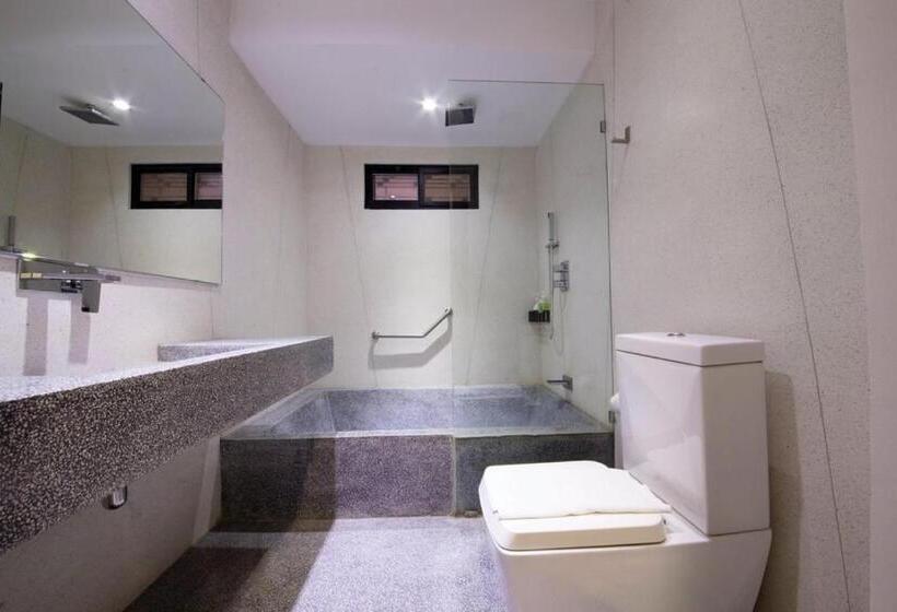 מיטת קינג בסוויטה, Bopha Bassac Boutique