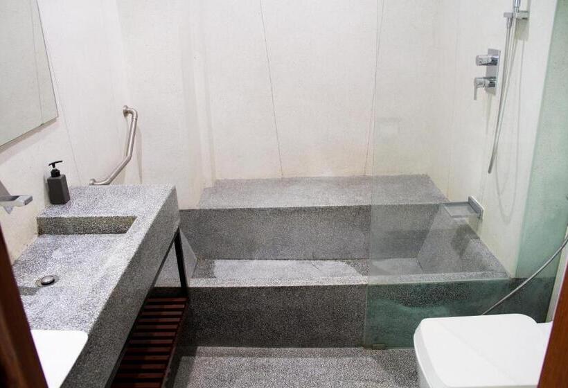 חדר דלוקס, Bopha Bassac Boutique