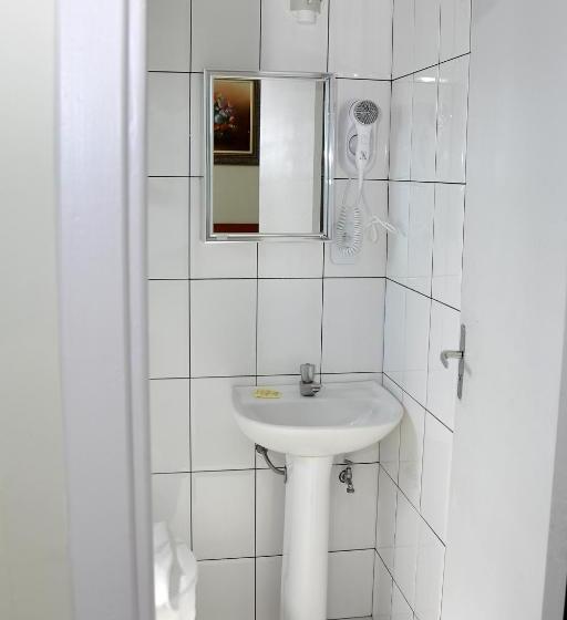 스탠다드 트리플 룸, Carolina Plaza