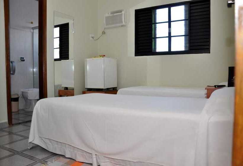 4인용 스탠다드 룸, Carolina Plaza