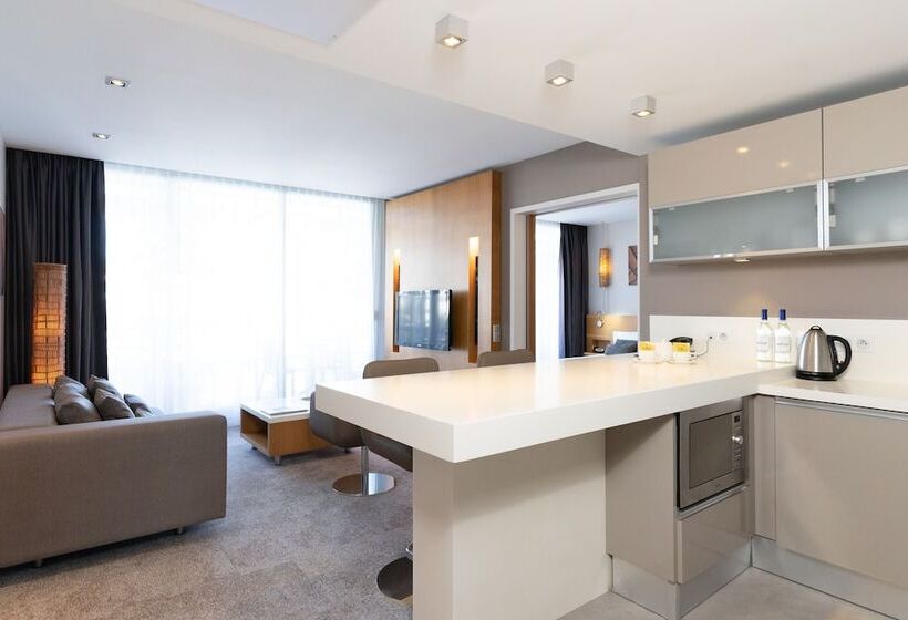 سوییت, Chateau Royal Beach Resort & Spa, Noumea