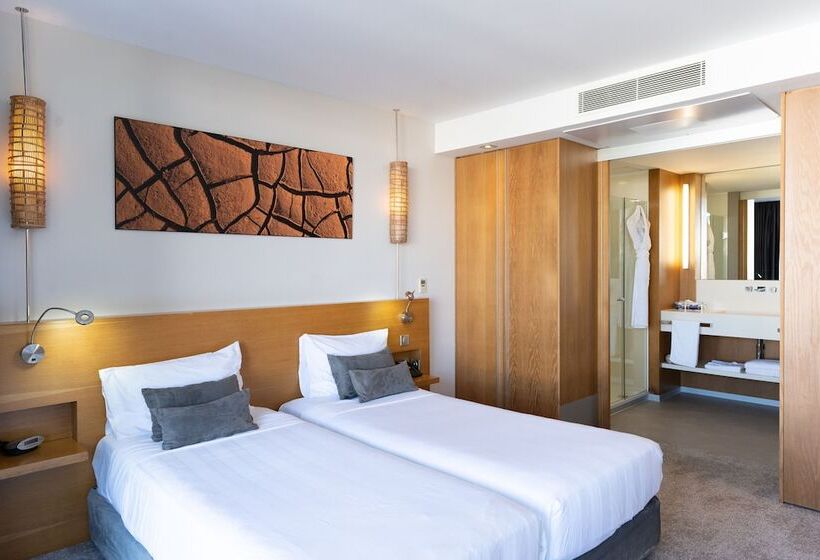 سوییت, Chateau Royal Beach Resort & Spa, Noumea