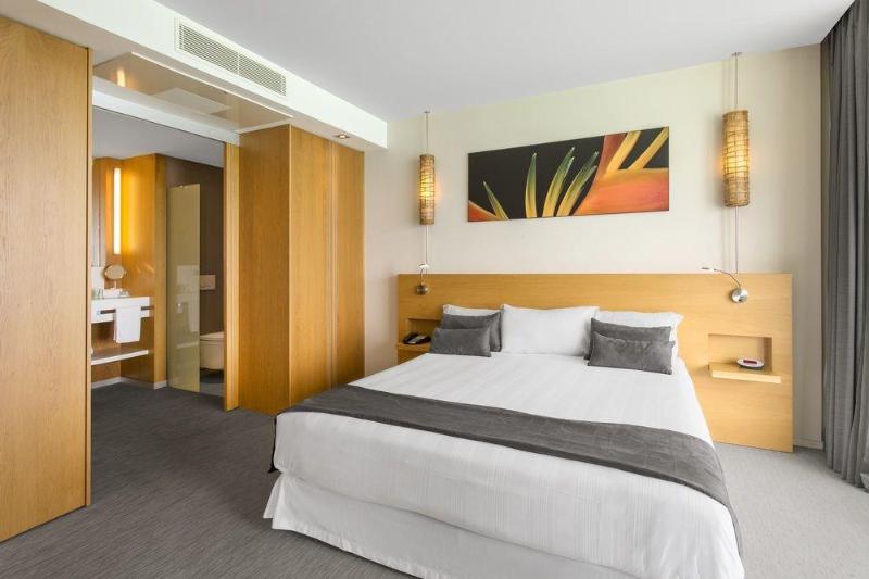 سوییت, Chateau Royal Beach Resort & Spa, Noumea