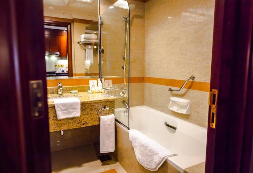 Студия Стандарт, Grand Mercure Majlis Residences