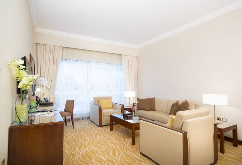 Люкс, Grand Mercure Majlis Residences