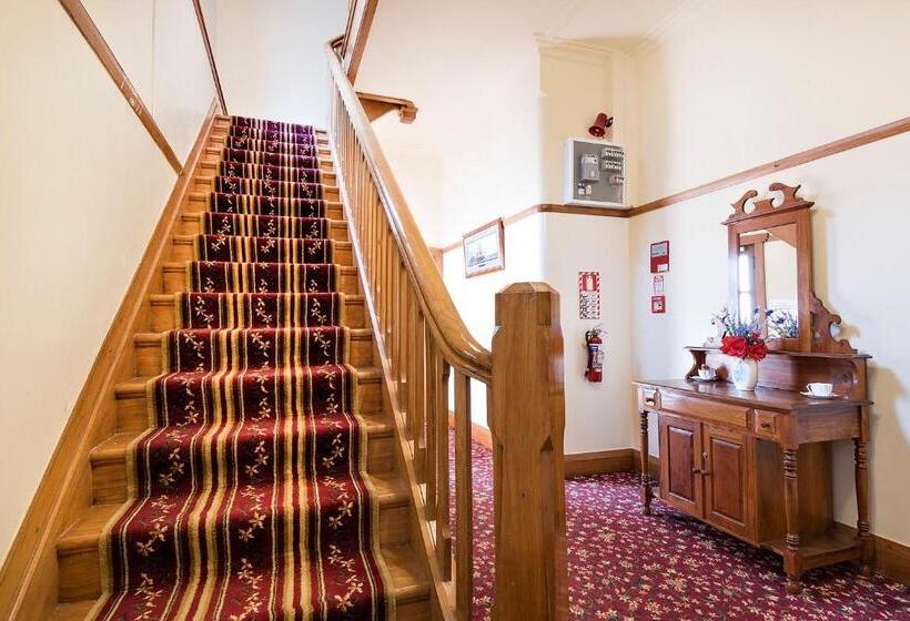 バスタブ付きスタンダードルーム, Halswell Lodge