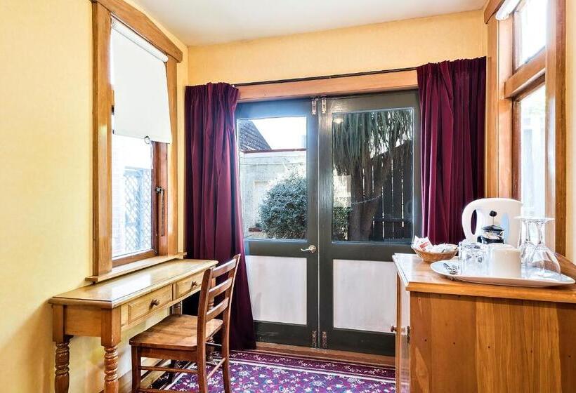 スタンダードルーム, Halswell Lodge