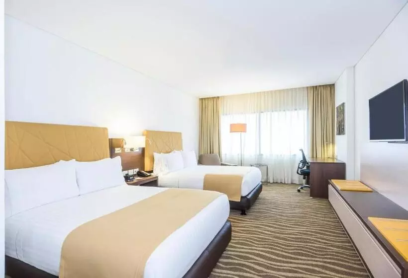 2ダブルベッドのスタンダードルーム, Holiday Inn Express & Suites Bogota Zona Financiera, An Ihg