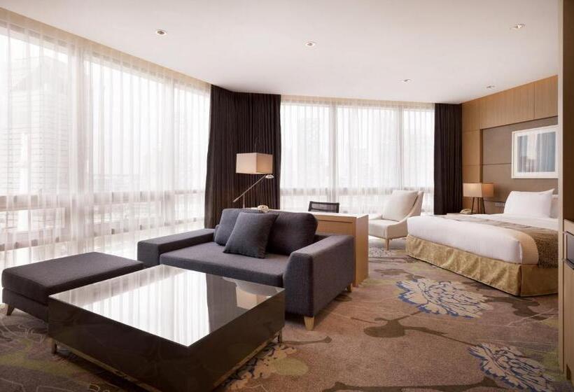 带大床的套房, Holiday Inn Incheon Songdo, An Ihg